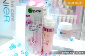 Penangan Garnier Sakura White Pinkish Radish Ultimate Serum-7